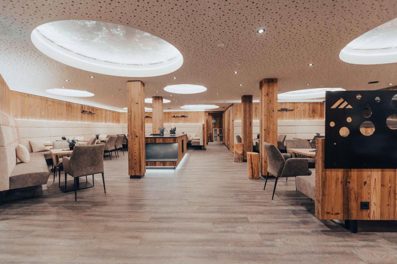 Hotel Astrid - Inklusive Kostenfreier Jokercard Σάαλμπαχ-Χίντεργκλεμ Εξωτερικό φωτογραφία