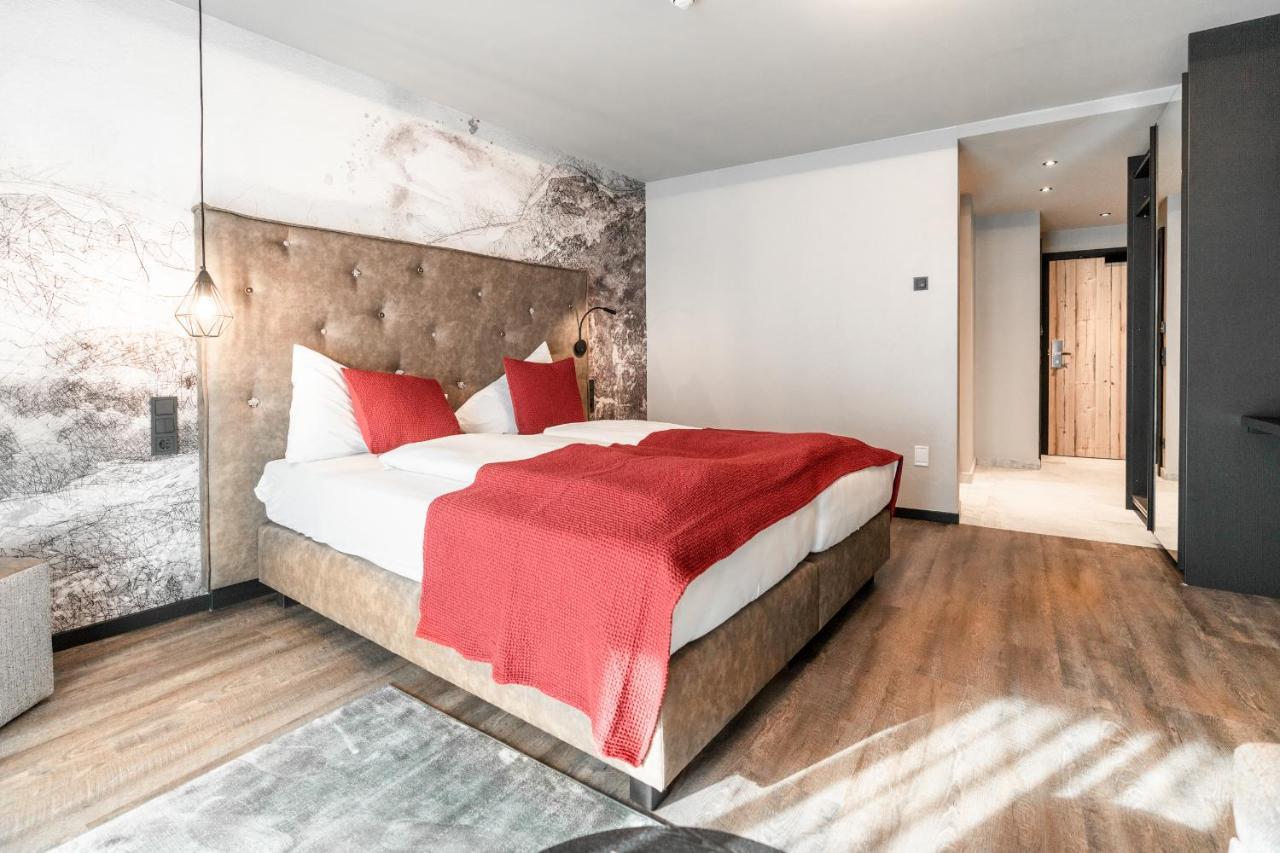 Hotel Astrid - Inklusive Kostenfreier Jokercard Σάαλμπαχ-Χίντεργκλεμ Εξωτερικό φωτογραφία