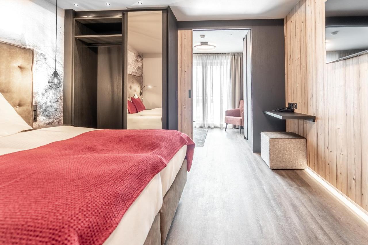 Hotel Astrid - Inklusive Kostenfreier Jokercard Σάαλμπαχ-Χίντεργκλεμ Εξωτερικό φωτογραφία